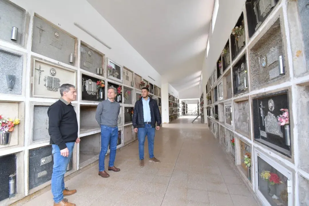 374209609_681059554055977_481031766828637889_n