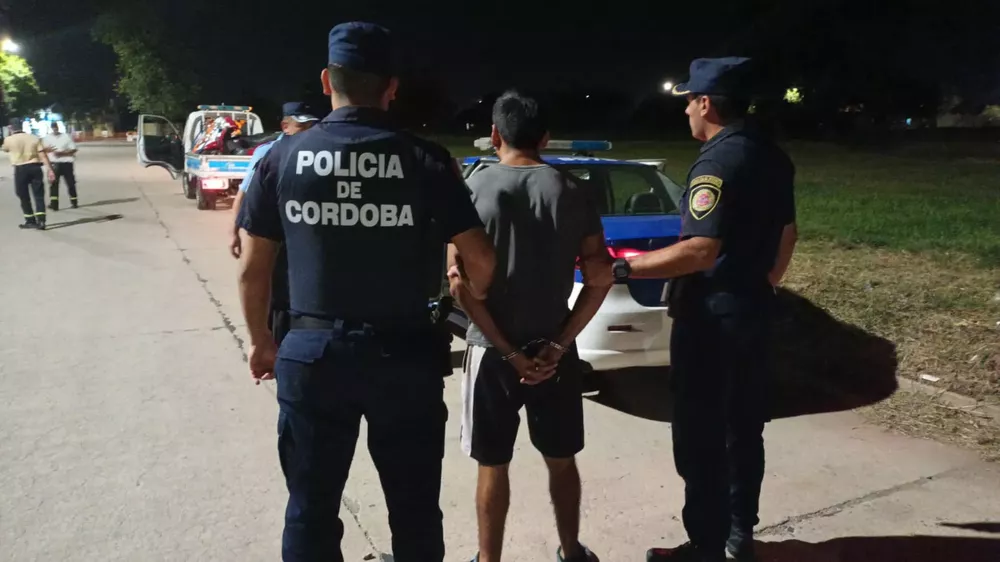 e0ab3b6a-3968-4d39-a12c-f1ea05ca53f9