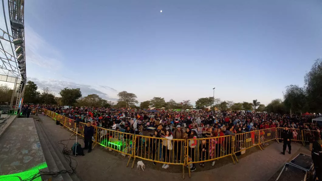 0-62f05a9a4be27-2956