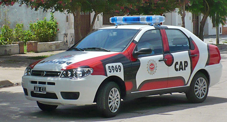 MovilPolicialGrande1