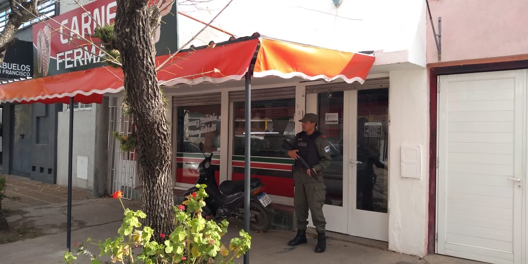 123cfc6f-7037-4f0d-8b97-1a68a8b753fb