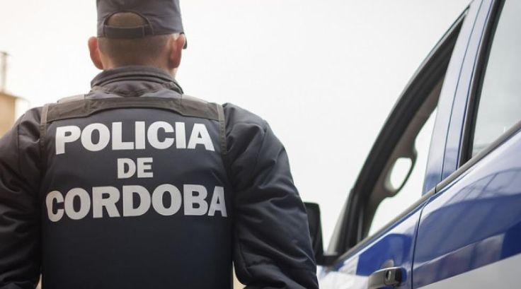 Policía