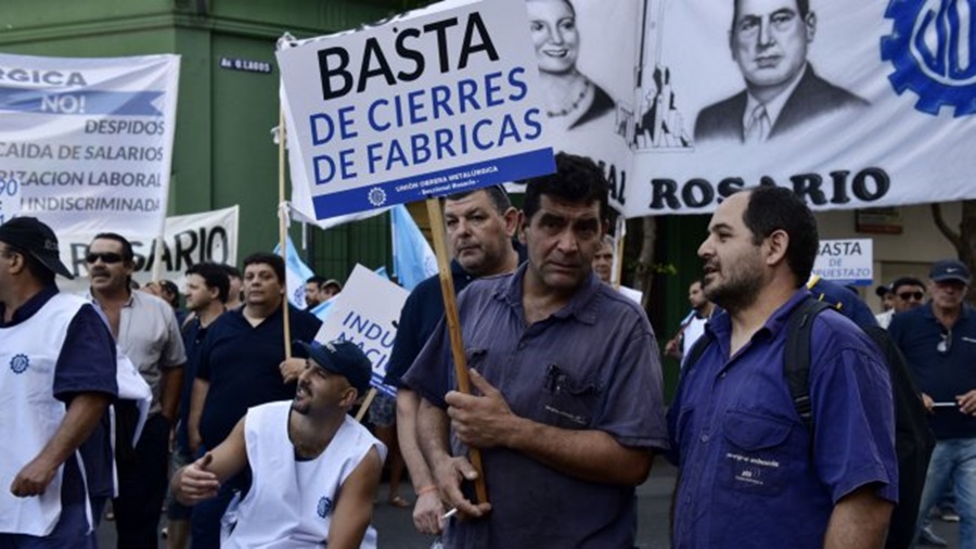 multimedia.normal.8933203fb8f86b55.6369657272652d666162726963615f6e6f726d616c2e6a7067