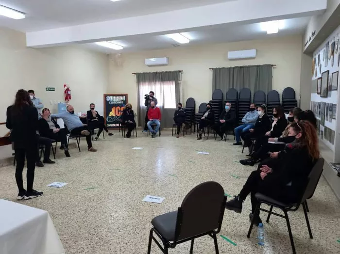 16874-capacitacion-ley