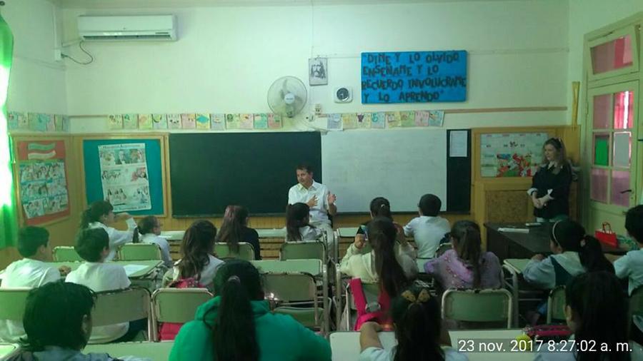 23755190_1895736647409107_9014952857368892079_n