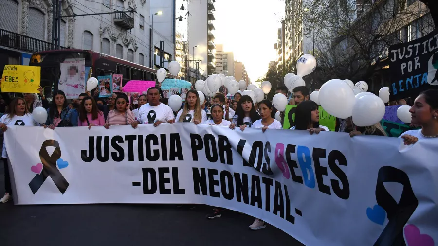 bebe muertos materno