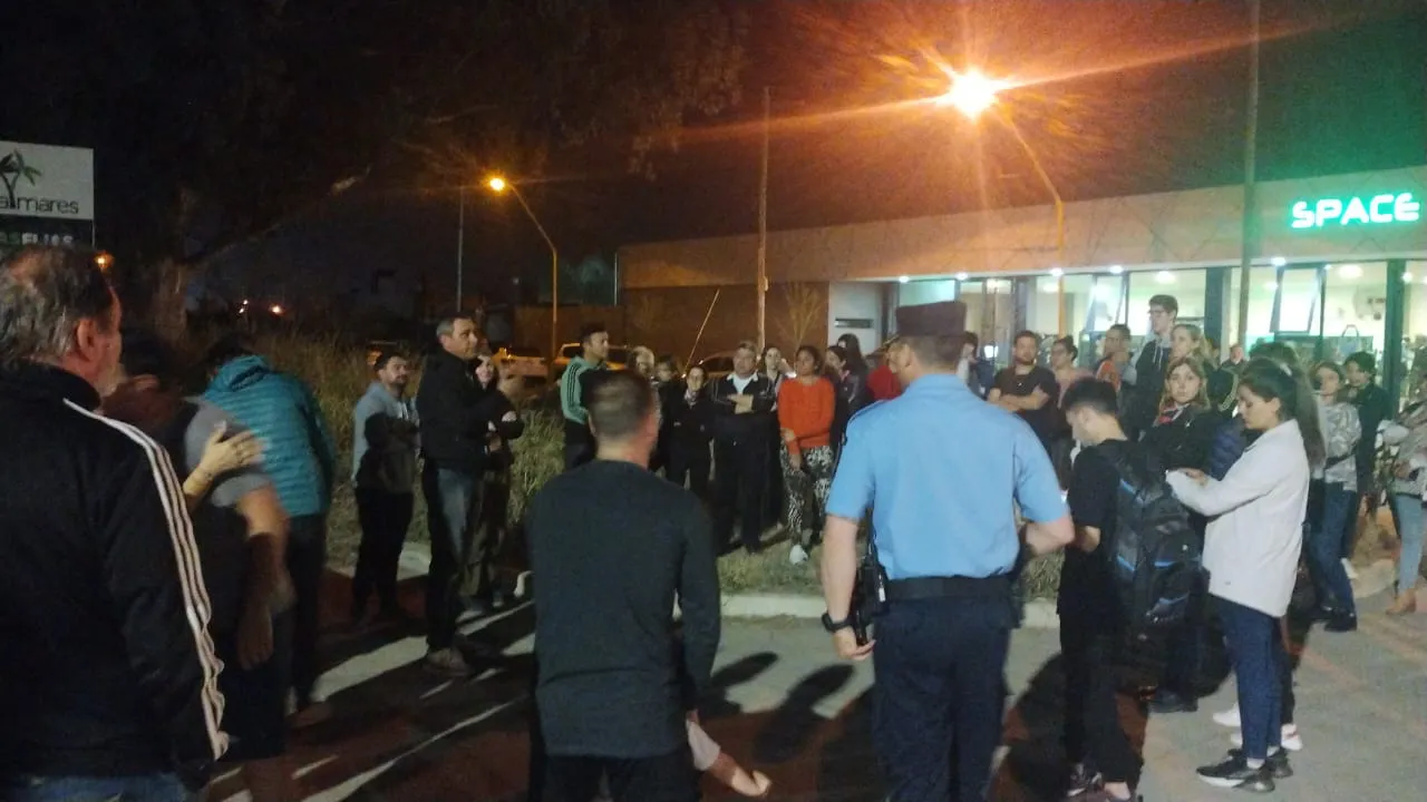 8cba12c6-04da-40b0-9be0-28a69ad43a47