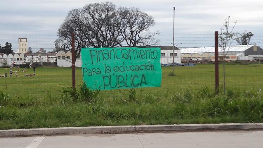 22406081_1976038686014915_774865839569684919_n