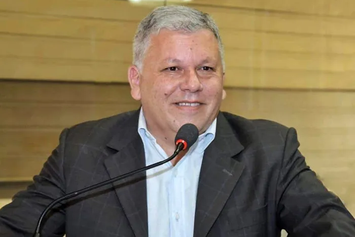 957200-intendente_0