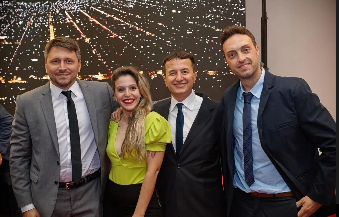 640ba076-eec4-417e-a778-d09227cc4239