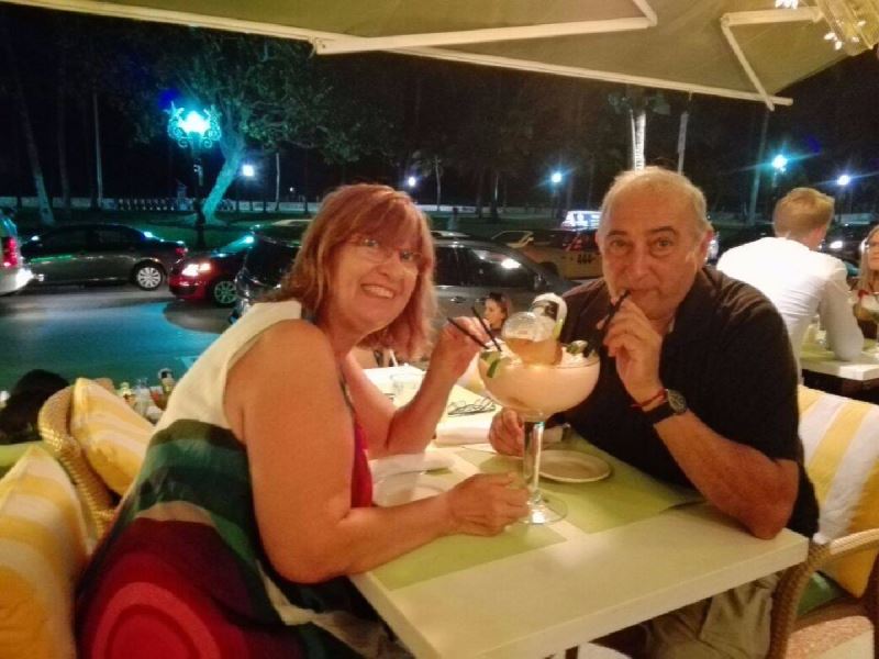 800Image47da0aa2ae264f50b883e57e09731e6b