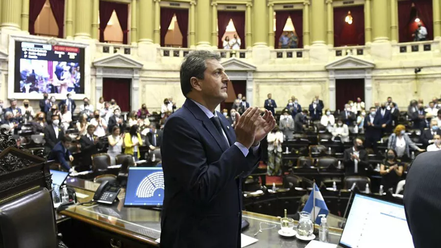 617855f99d2ff.10.2021 massa foto prensa diputados 565_900