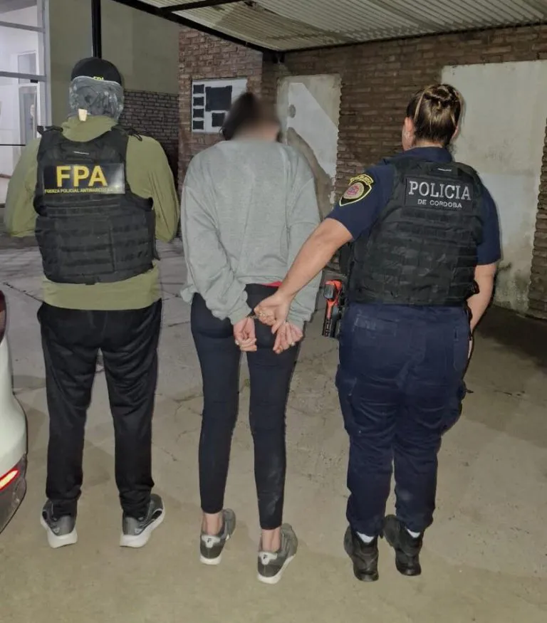 3729e0c9-1f90-472e-84ca-08f95c9f7c7d-768x875