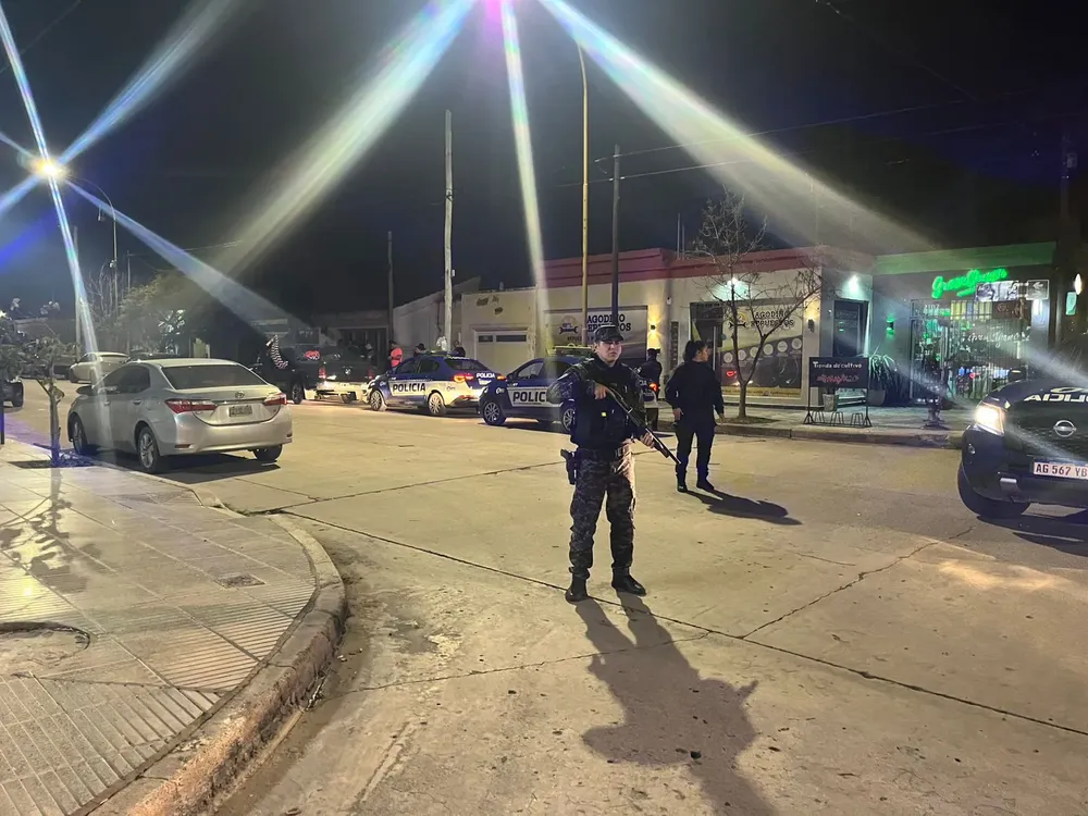 ade8b11f-4054-45f5-a111-cf6c4dc24dc8