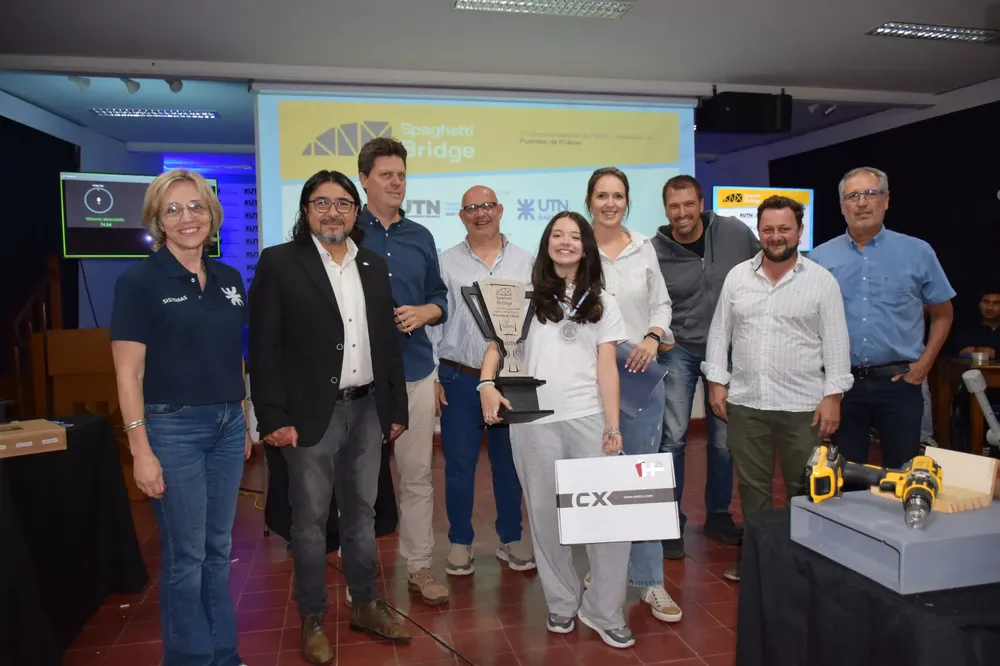 WhatsApp Image 2025-10-27 at 21.43.25