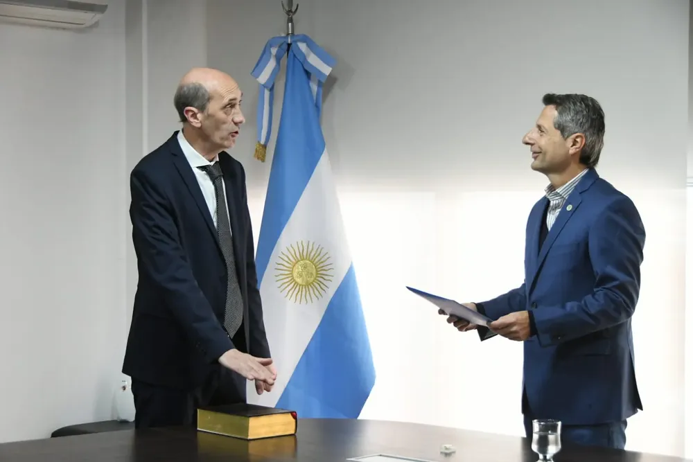 2855dcf1-46c3-4bc6-b089-8df63645edc5