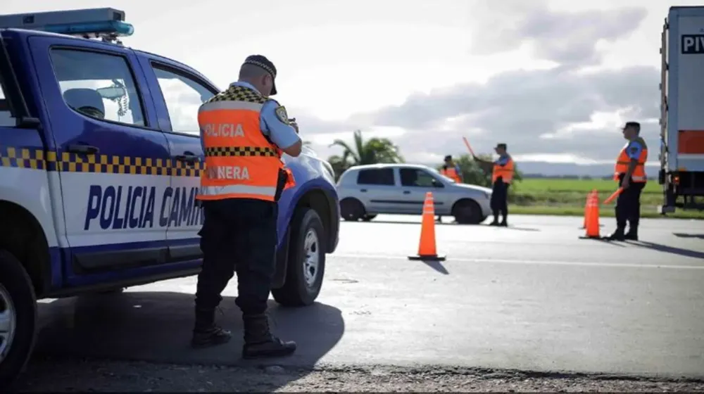 la-direccion-general-de-policia-caminera-pertenece-a-la-policia-de-la-provincia-de-cordoba-y-tiene-como-mi...plir-las-tareas-de-seguridad-en-las-rutas-que-atraviesan-el-territorio-provincial-foto-eldocetv-TOHUWU2RGJBS3PJDUOAC6N4C54