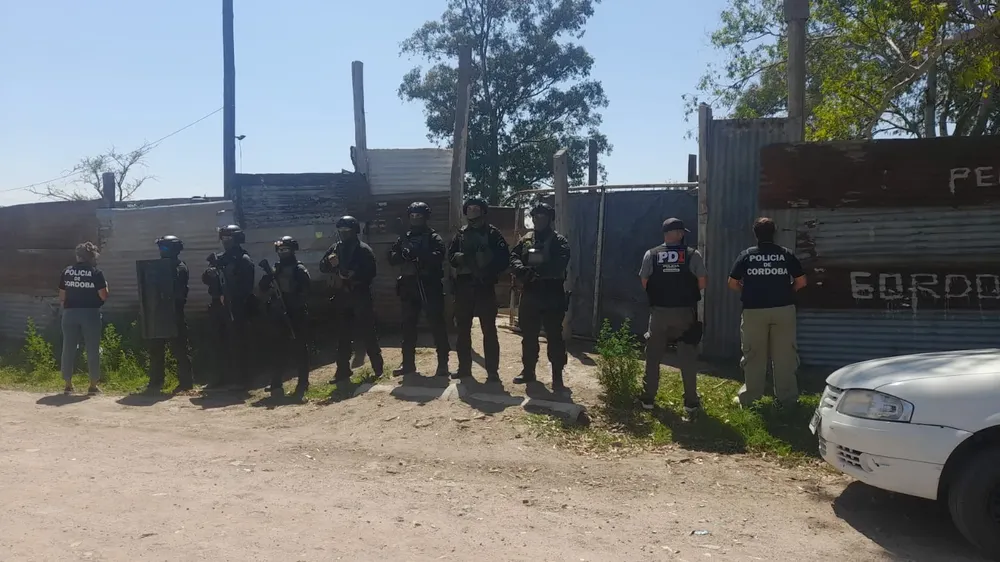 94f425e6-a01b-400c-964d-528586b5d5eb