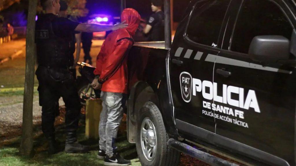 multimedia.normal.8321a402e6a357ca.5041542d4d6f72612d506f6c696369616c65732d446574656e69646f2d5261665f6e6f726d616c2e6a7067