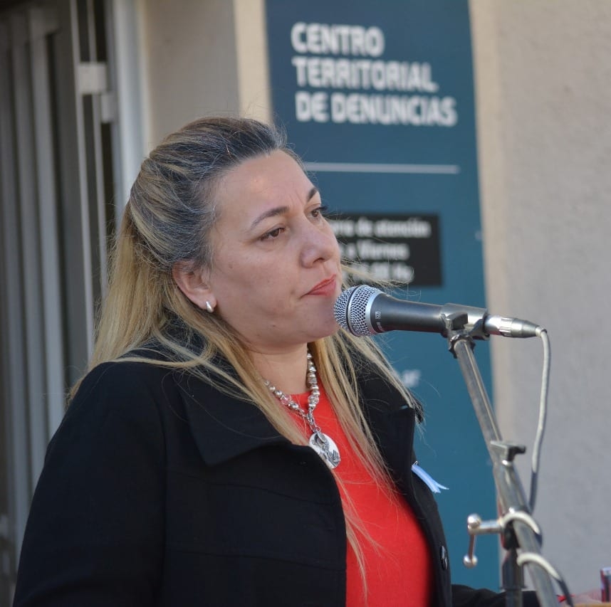 Intendenta de Frontera, Victoria Civalero