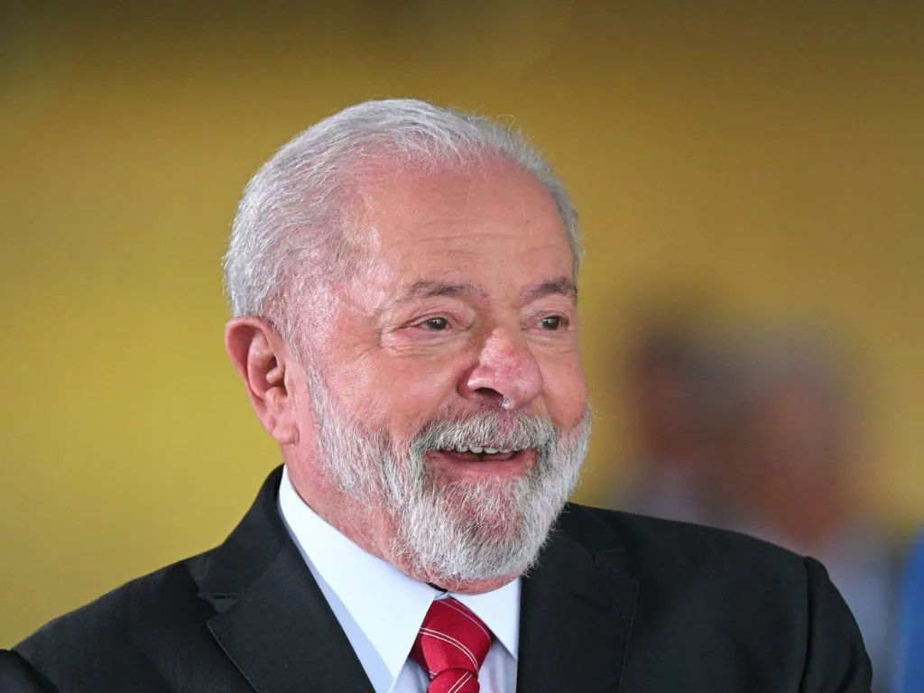 Impuestos-a-los-superricos-de-Lula-Da-Silva-1024x768