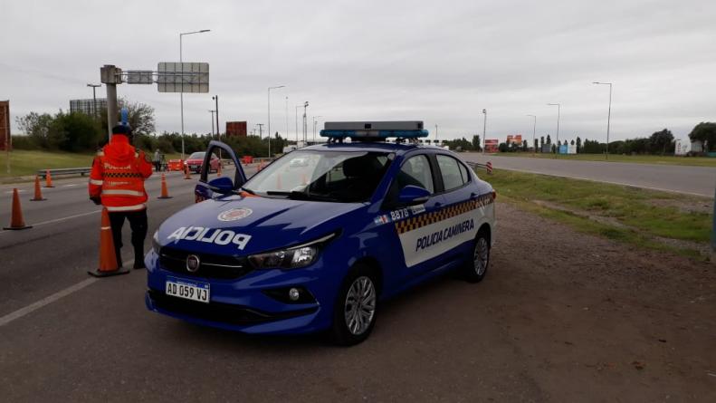policía caminera autopista