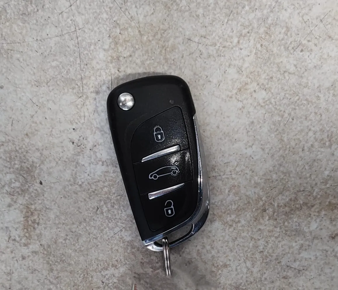 8a31e9e0-7154-46a5-8c77-1785a52881e7