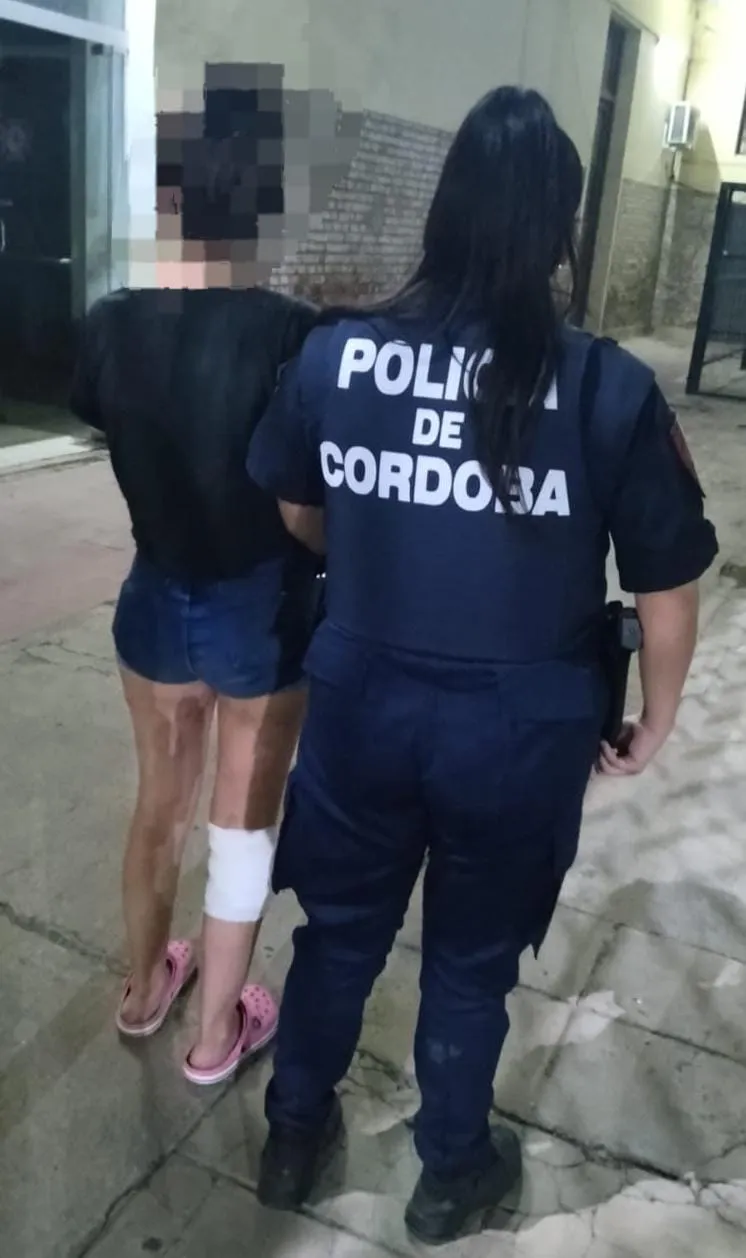 f3d0d640-795a-4cd6-b4d9-0e053378494d