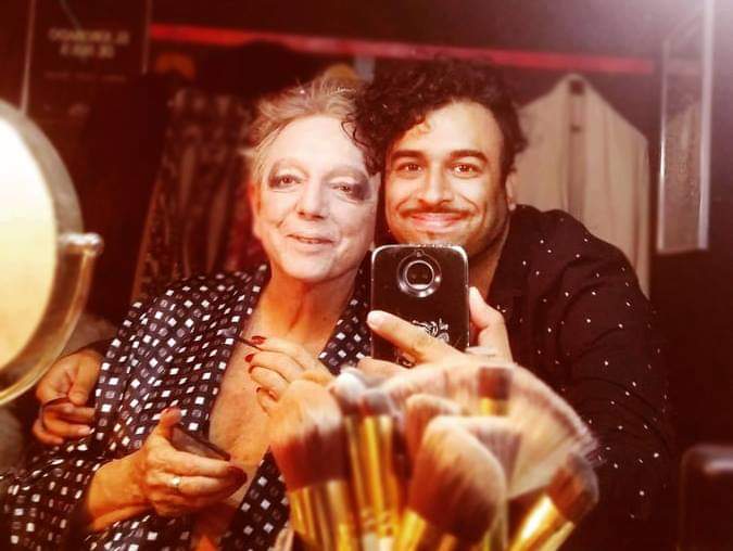 6beea8c2-b13d-453c-8f1d-da4ce2f3a88b