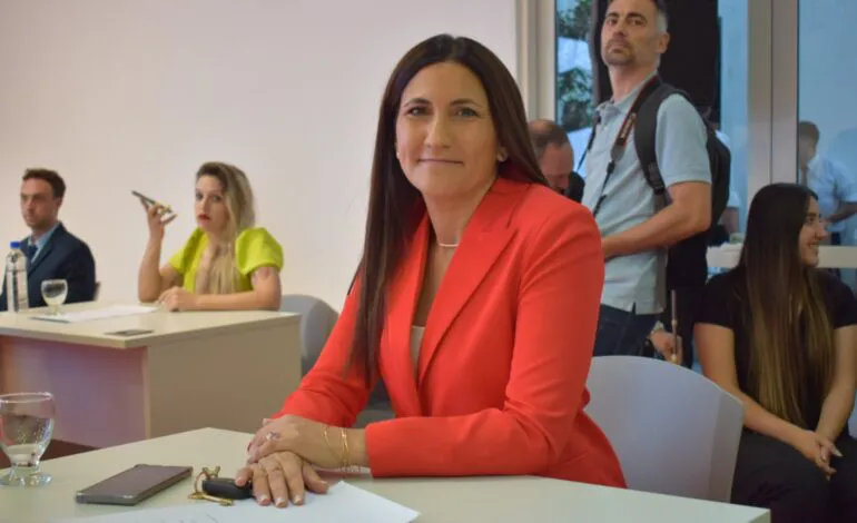 WhatsApp-Image-2023-12-08-at-12.57.37-2-770x470